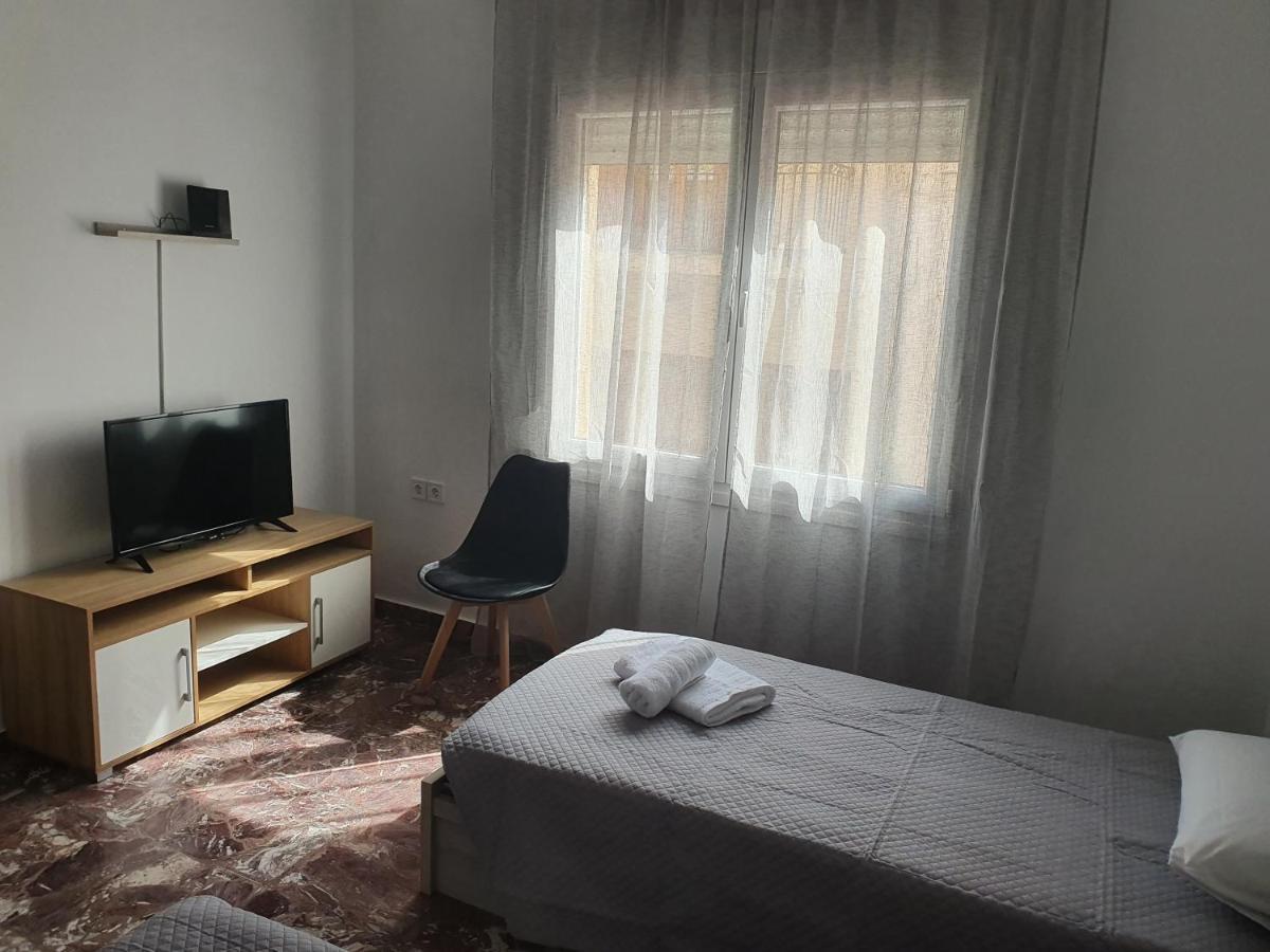 Callisto Room 2 埃尔莫波利斯 外观 照片